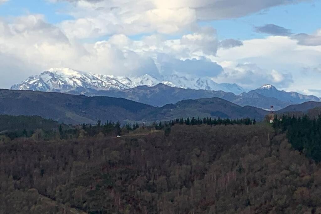 Chalet En El Alto De La Hayuela-Udias Екстер'єр фото